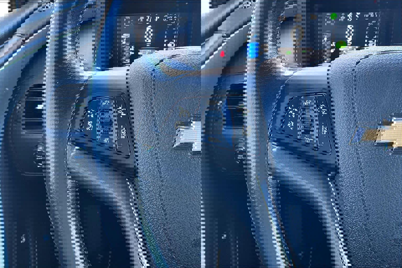 Used 2015 Chevrolet Volt Premium w/ Premium Trim Package image 23