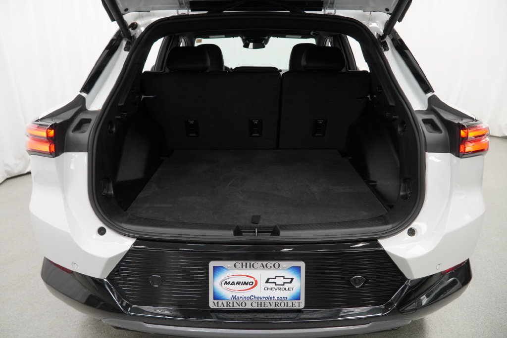 Certified 2024 Chevrolet Equinox EV LT AWD/4WD image 26