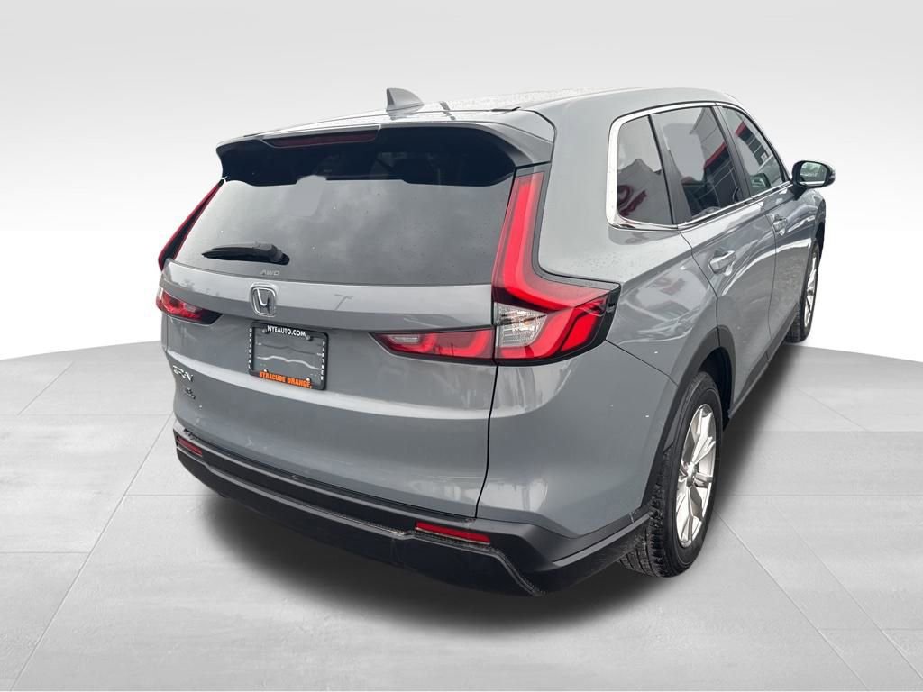 Used 2025 Honda CR-V EX image 5