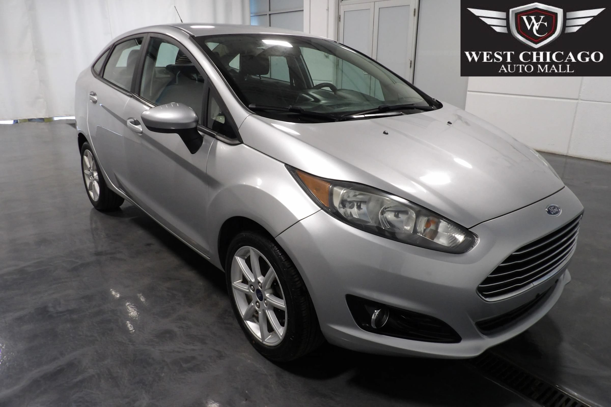 Used 2019 Ford Fiesta SE w/ Equipment Group 201A FWD image 1