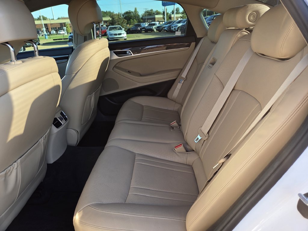 Used 2020 Genesis G80 3.8 RWD image 19