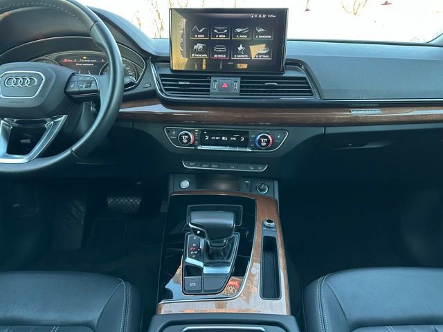 Used 2022 Audi Q5 2.0T Premium image 13