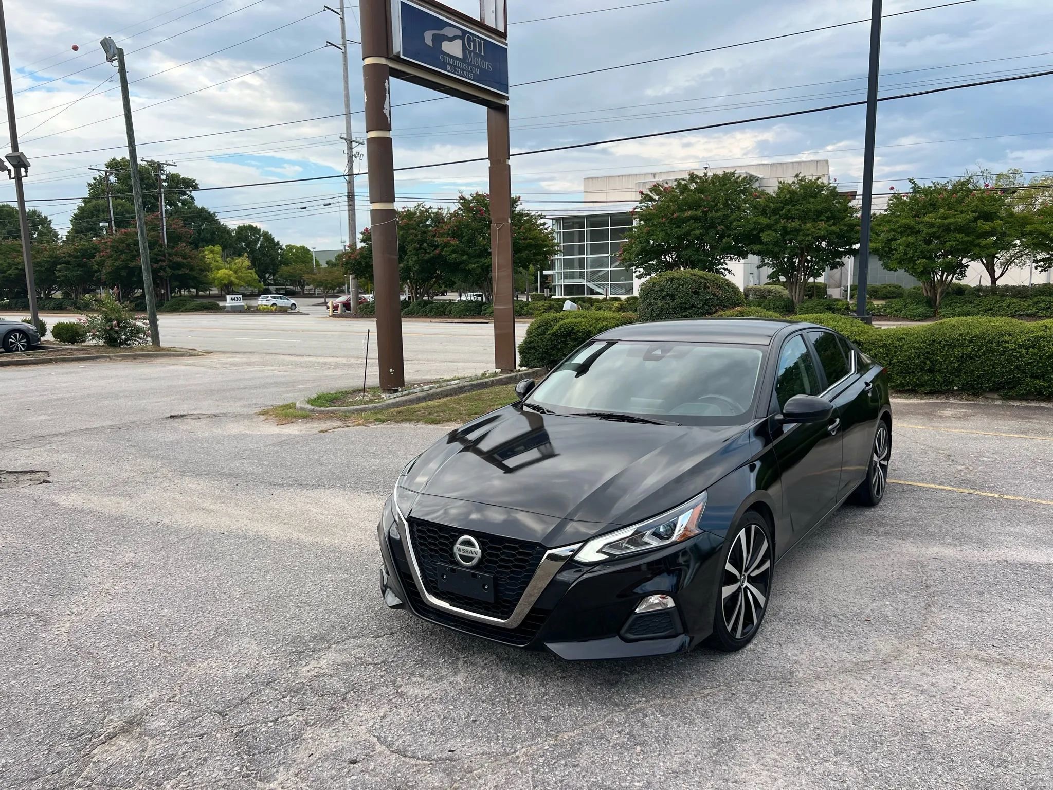 Used 2022 Nissan Altima 2.5 SR