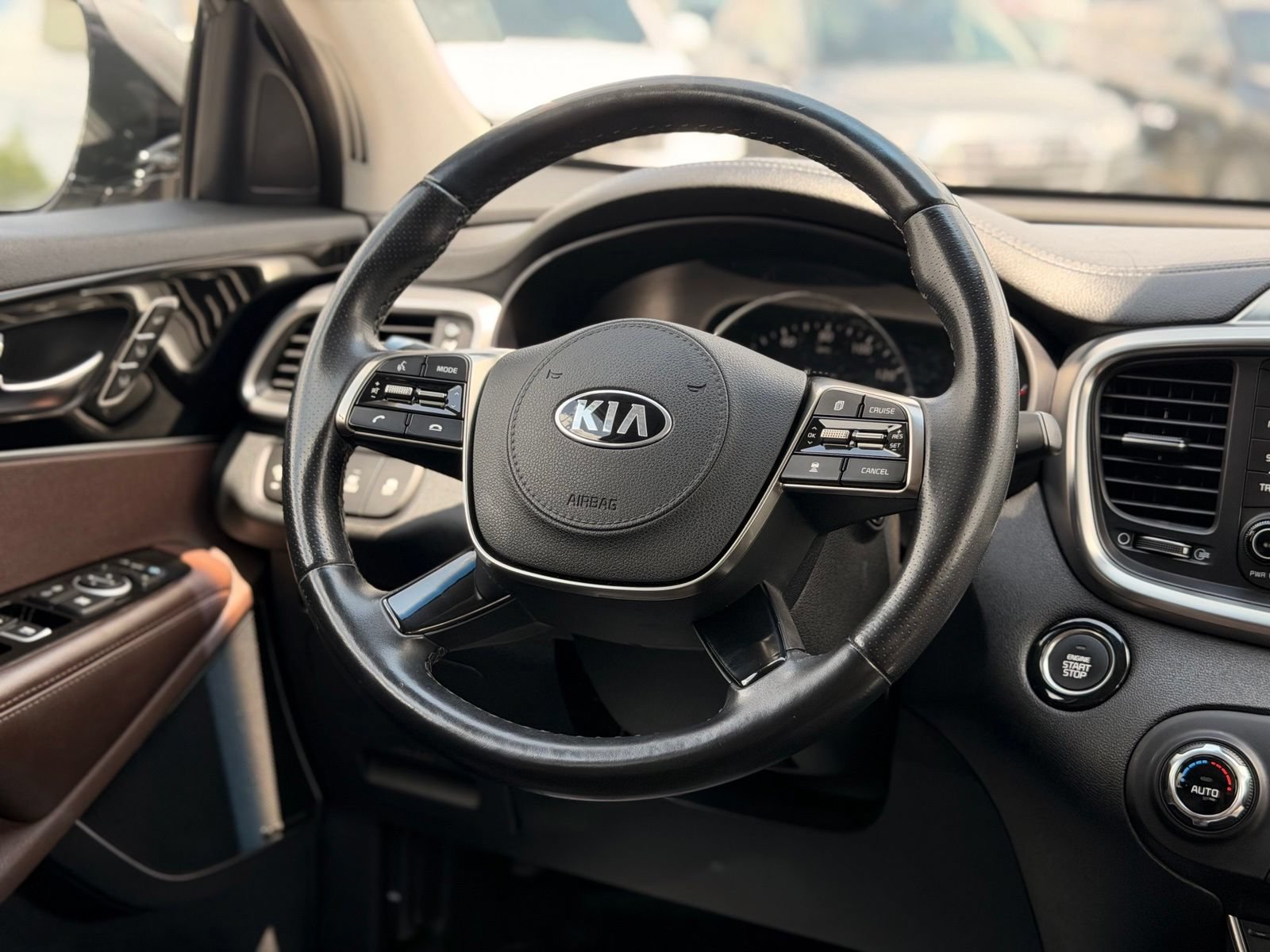 Used 2019 Kia Sorento SX w/ SX Touring Package FWD image 39
