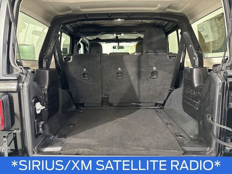 Used 2022 Jeep Wrangler Unlimited Sport image 10