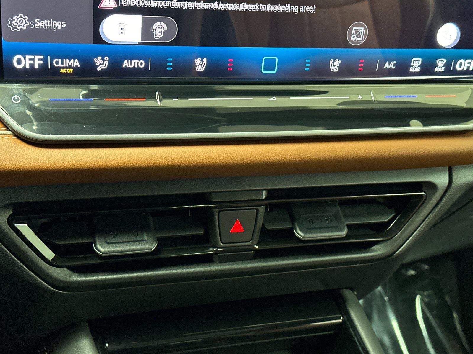 New 2026 Volkswagen Tiguan SEL R-Line AWD/4WD image 20