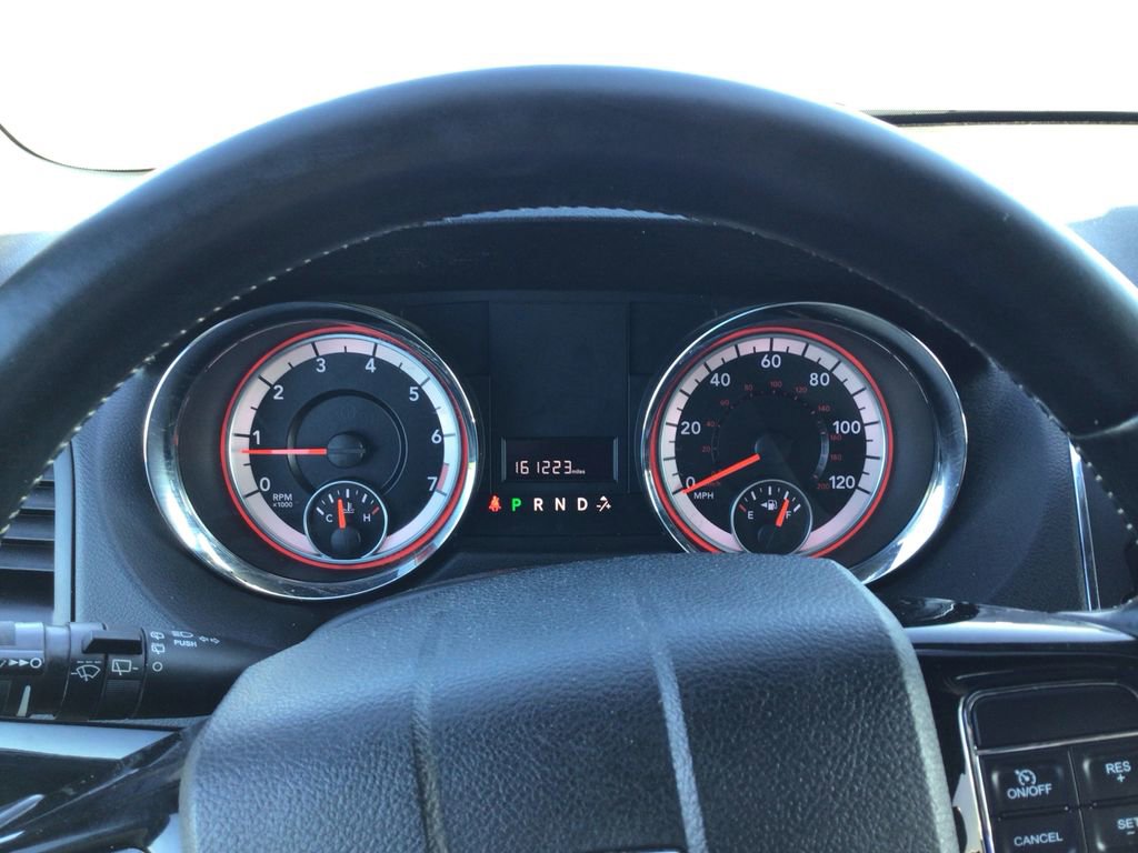 Used 2015 Dodge Grand Caravan SXT image 15