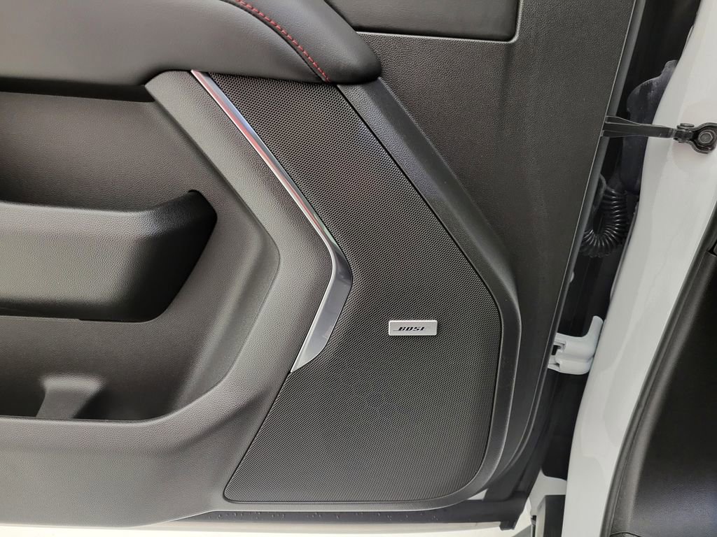 Used 2024 Chevrolet Tahoe RST w/ Luxury Package AWD/4WD image 7