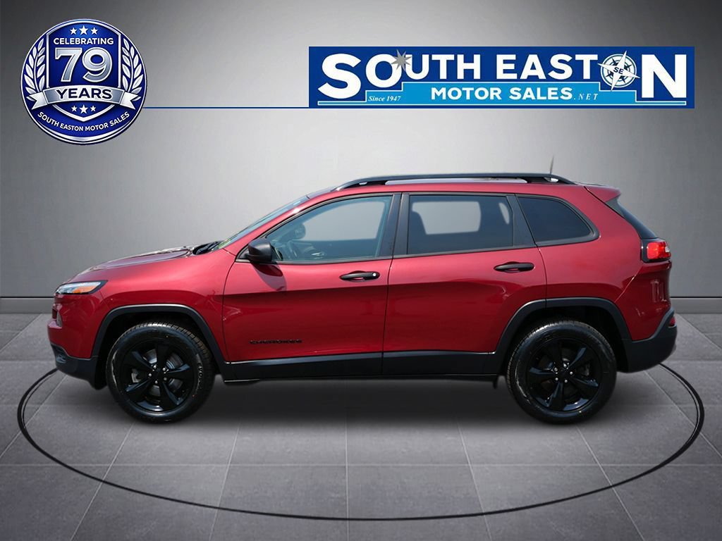 Used 2016 Jeep Cherokee Sport w/ Cold Weather Group AWD/4WD image 7