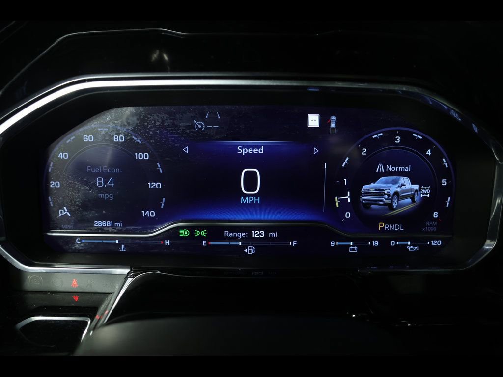 Used 2022 Chevrolet Silverado 1500 LT image 26