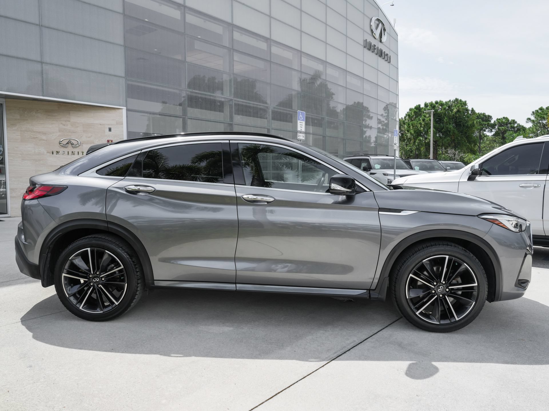Certified 2022 INFINITI QX55 Essential w/ Proassist Package AWD/4WD image 27