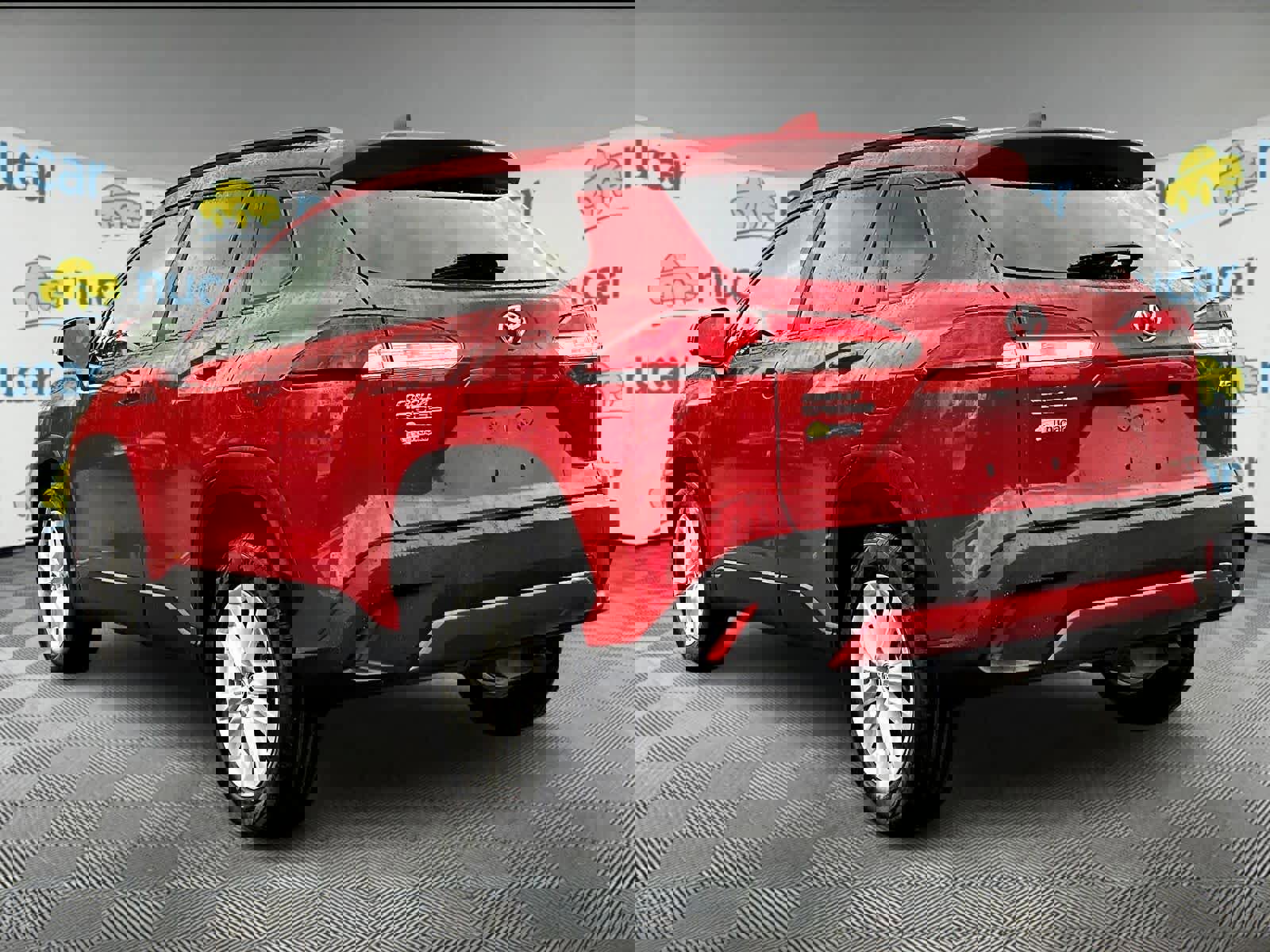 Used 2023 Toyota Corolla Cross LE image 4