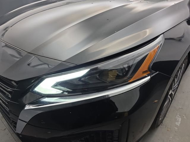 Used 2024 Nissan Altima 2.5 SV image 13