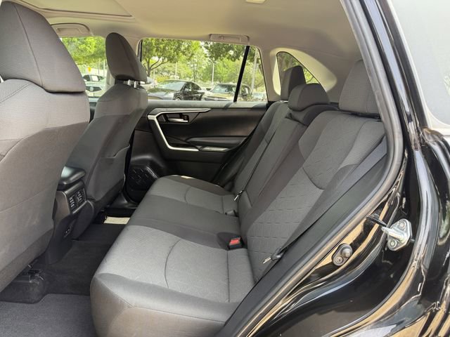 Certified 2022 Toyota RAV4 XLE w/ Convenience Package FWD image 27