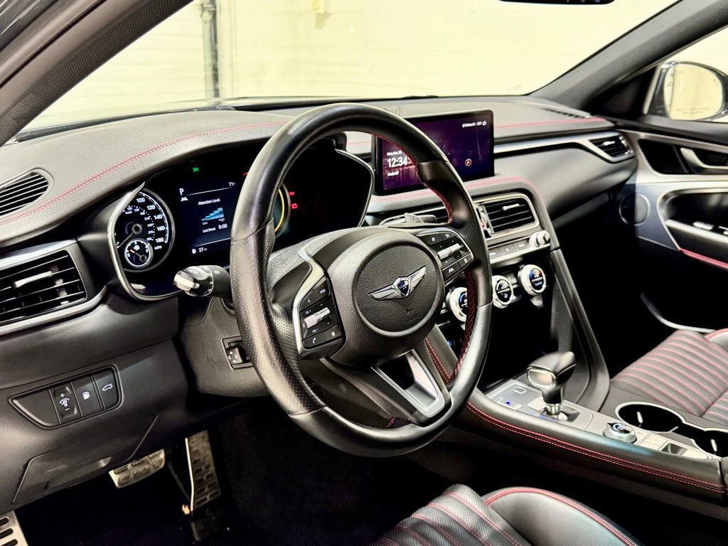 Used 2023 Genesis G70 2.0T w/ Sport Prestige Package image 9