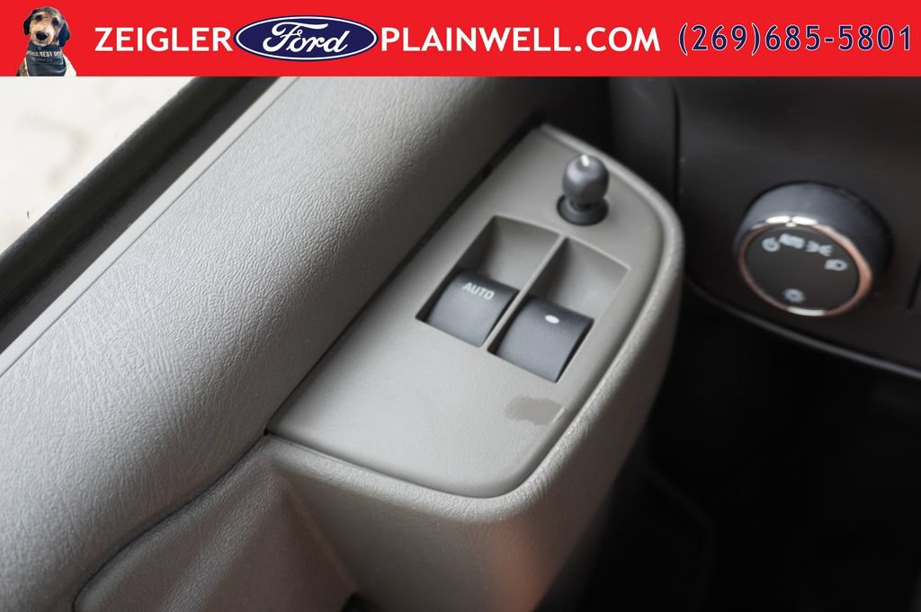 Used 2024 GMC Savana 2500 w/ Driver Convenience Package RWD image 24