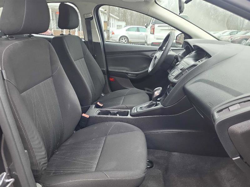 Used 2018 Ford Focus S image 9