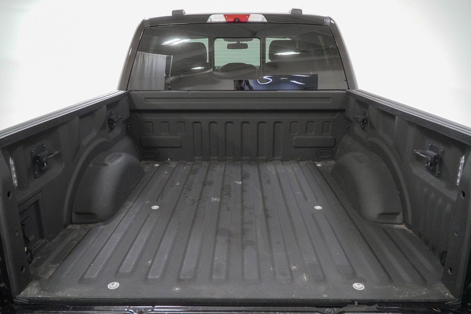 Used 2021 Ford F150 Lariat w/ Max Trailer Tow Package image 10