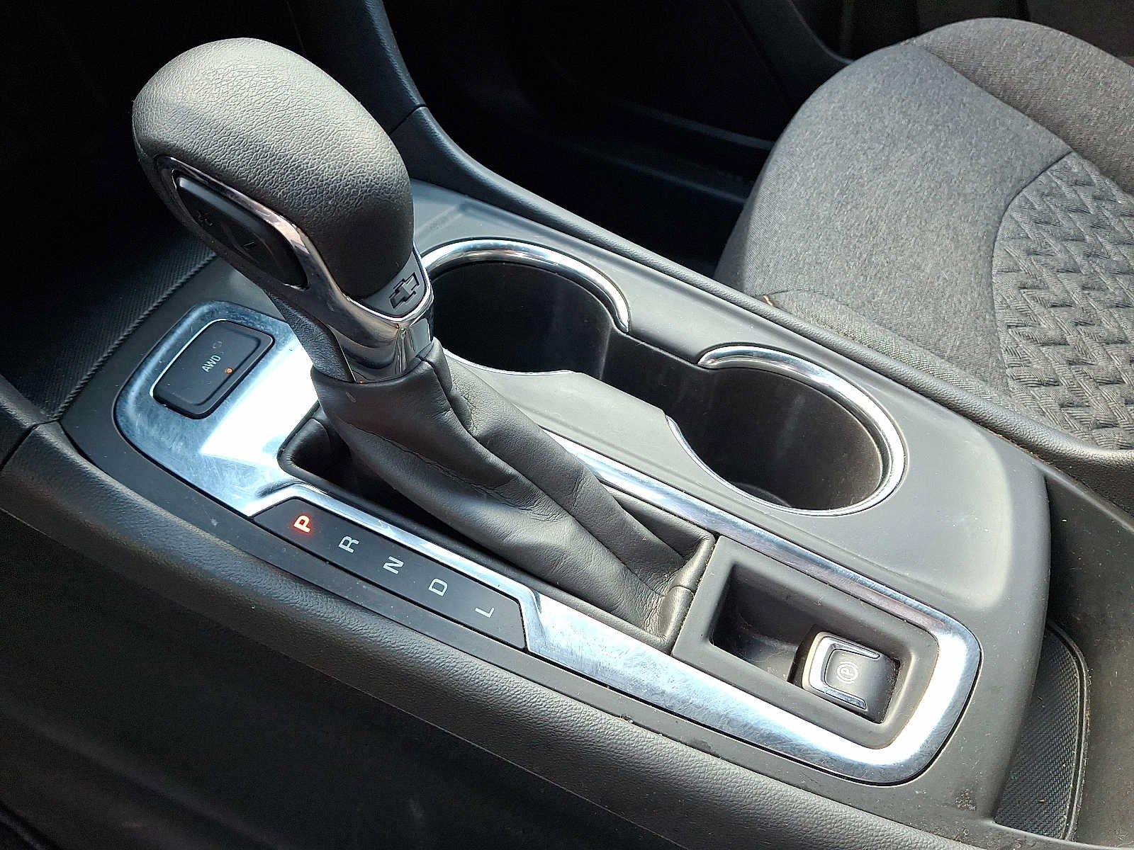 Used 2023 Chevrolet Equinox LT AWD/4WD image 14