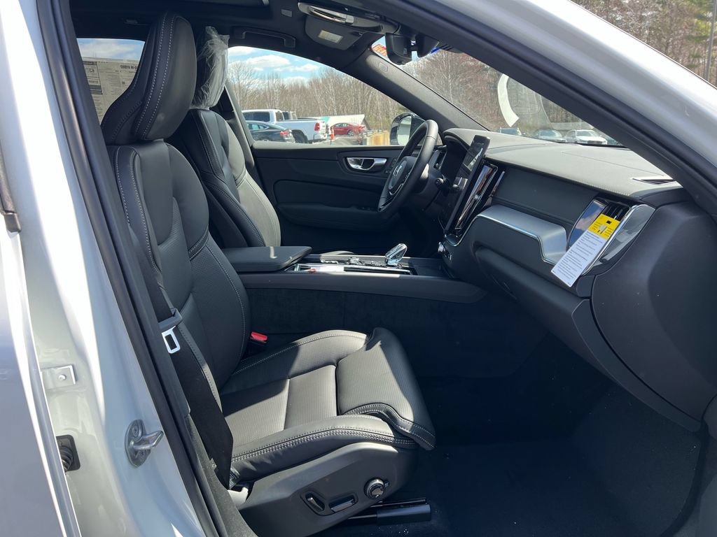New 2026 Volvo XC60 T8 Ultra w/ Protection Package Premier AWD/4WD image 28