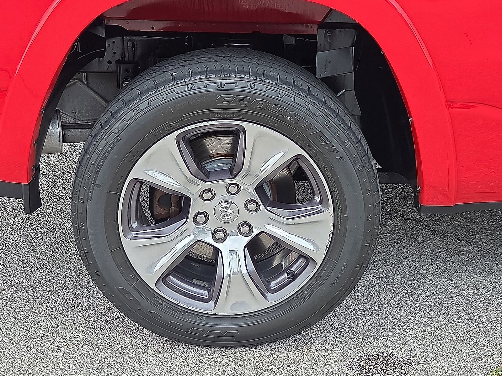 Used 2022 RAM 1500 Laramie AWD/4WD image 7