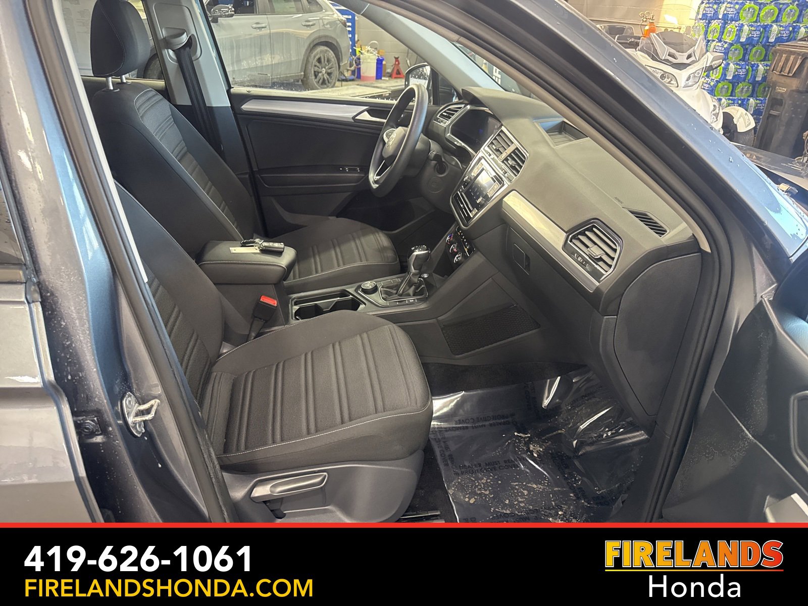 Used 2022 Volkswagen Tiguan S image 33