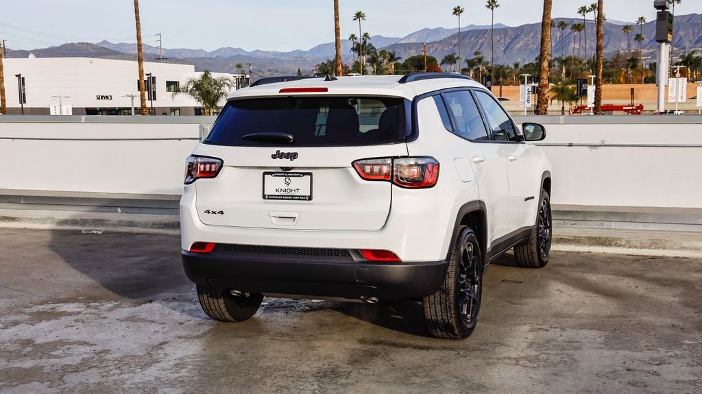New 2026 Jeep Compass Latitude AWD/4WD image 9