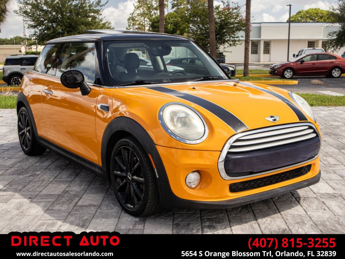 Used 2014 MINI Cooper 2-Door Hardtop FWD image 1