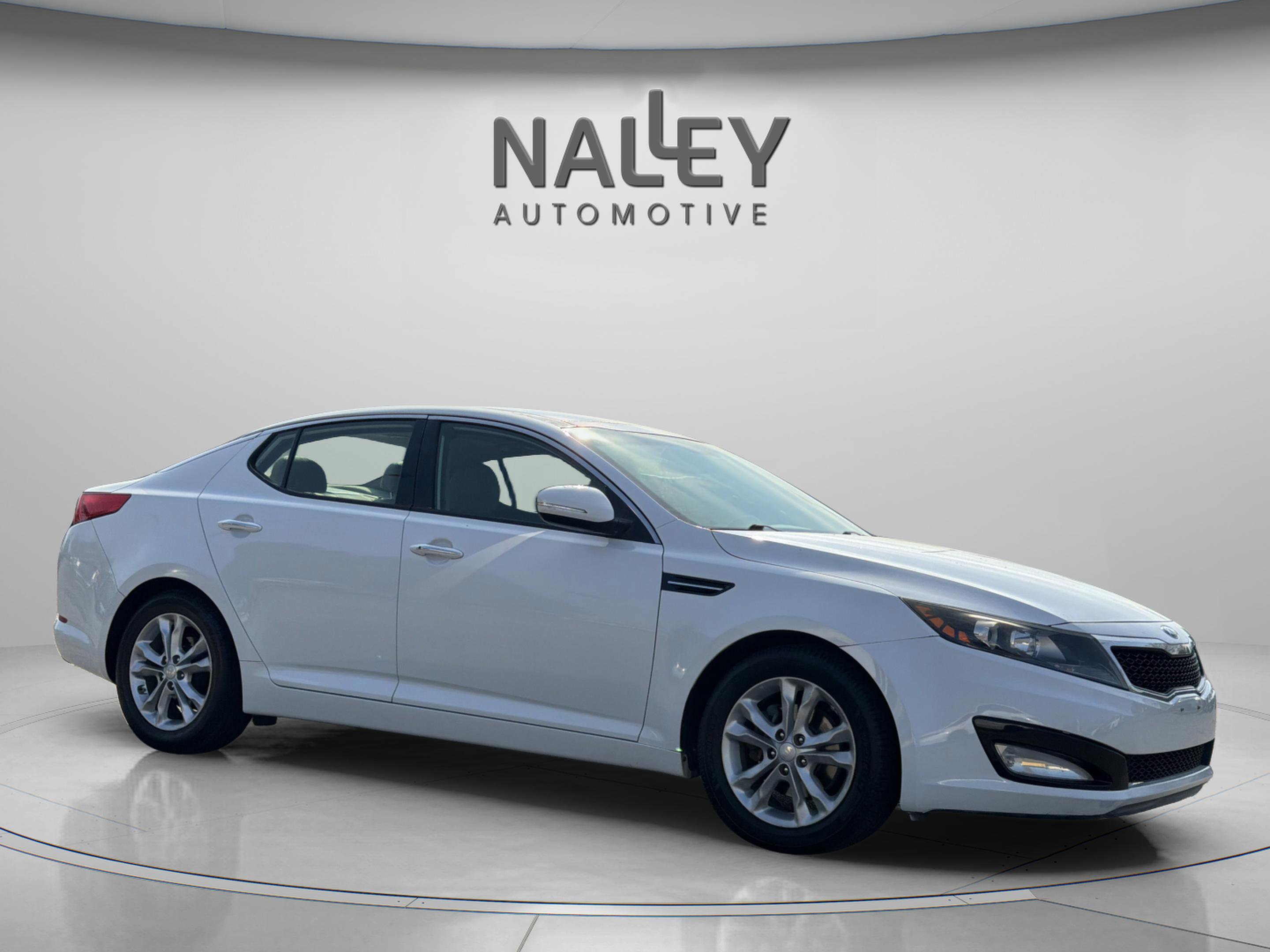 Used 2013 Kia Optima EX w/ Premium Pkg image 7