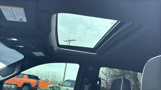 Used 2025 GMC Sierra 1500 AT4X image 11