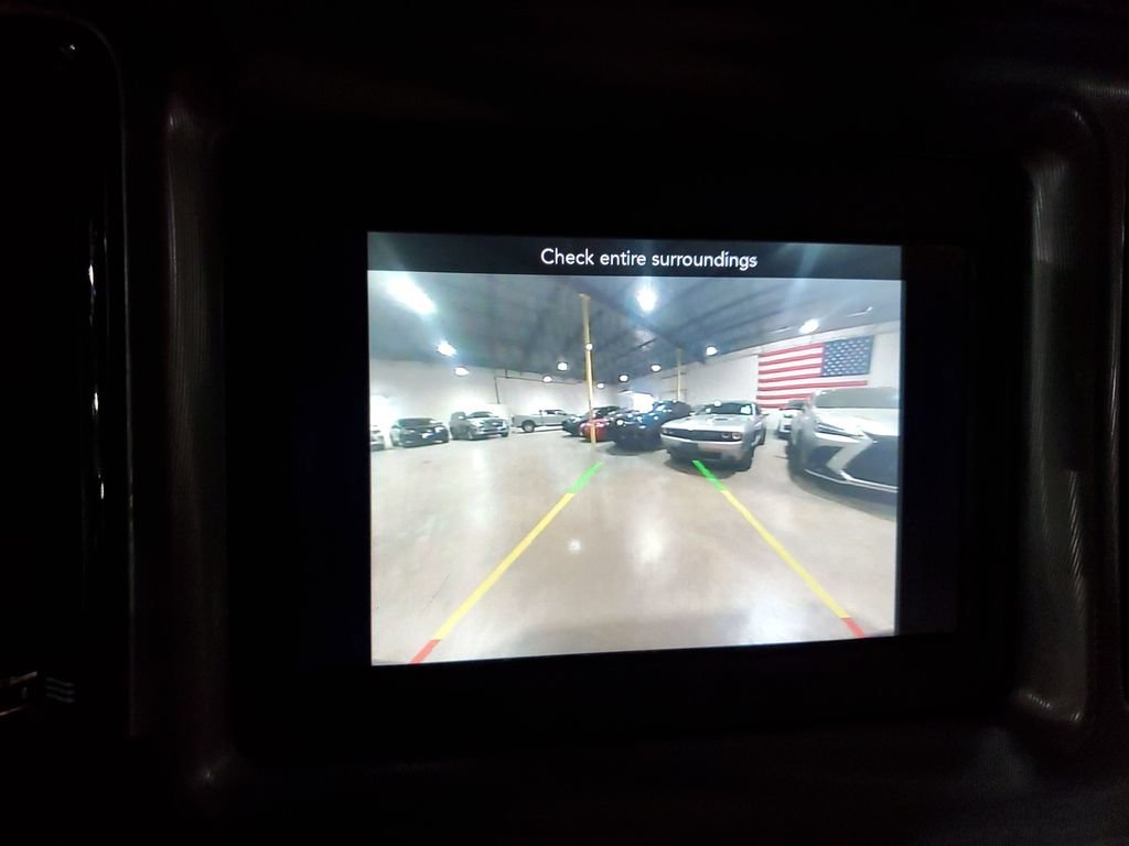 Used 2019 Dodge Challenger SXT RWD image 23