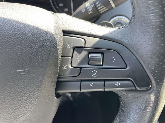 Used 2019 Cadillac XT4 Sport w/ Enhanced Visibility Package image 18