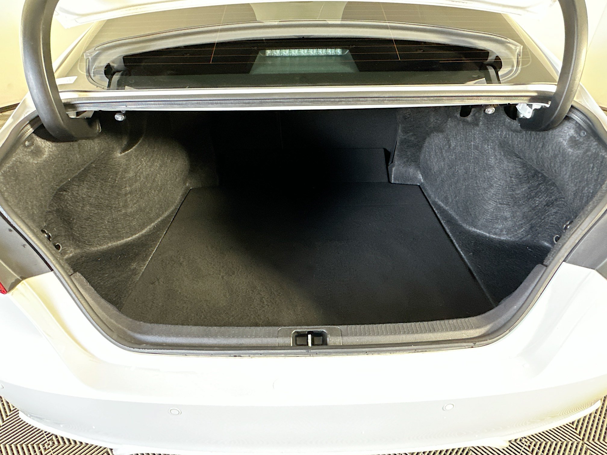 Used 2024 Toyota Camry XSE w/ Navigation Package FWD image 29