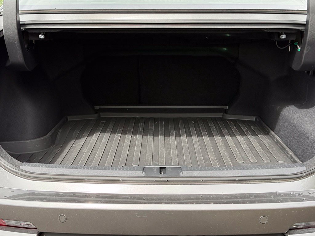 Certified 2026 Toyota Crown Platinum AWD/4WD image 10