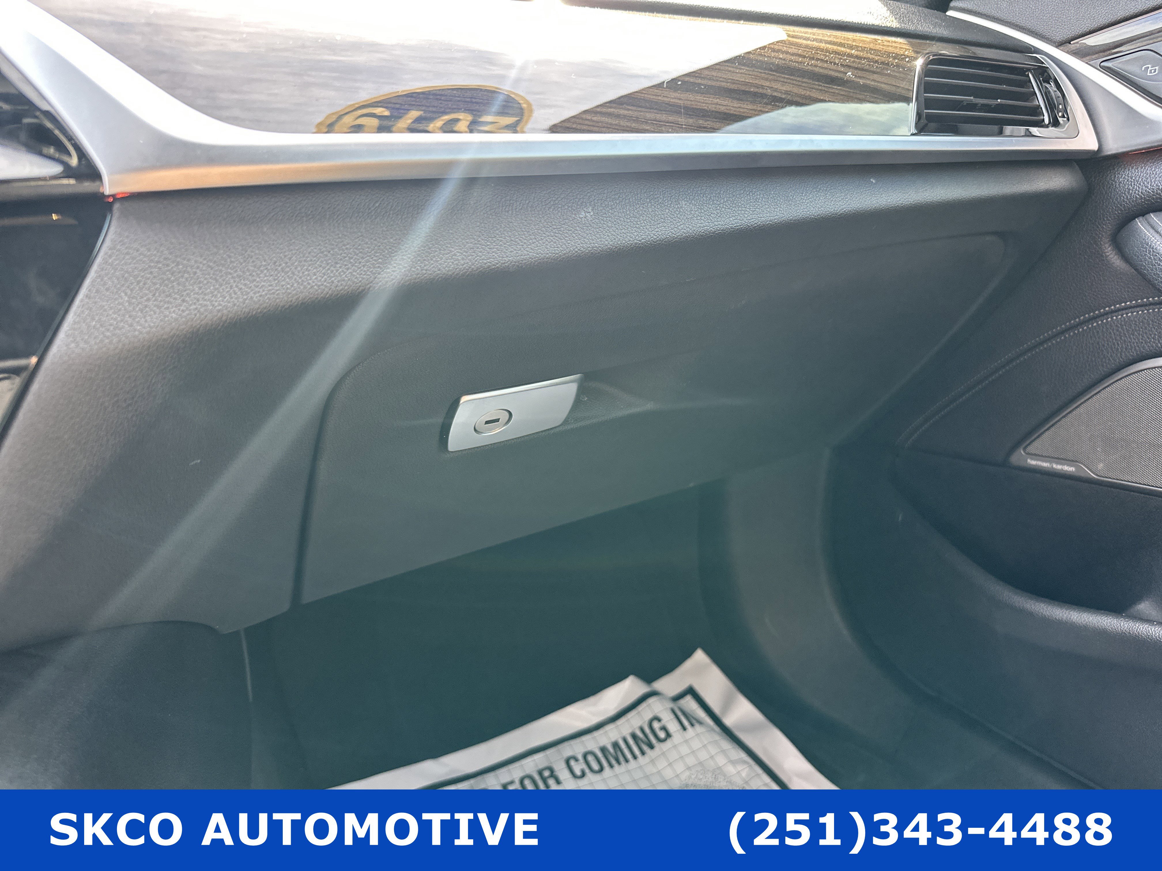 Used 2019 BMW 530i w/ Convenience Package RWD image 24