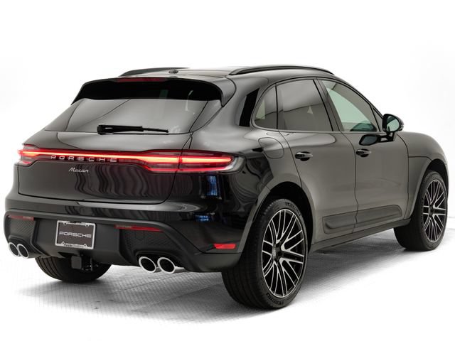 Certified 2026 Porsche Macan AWD/4WD image 34