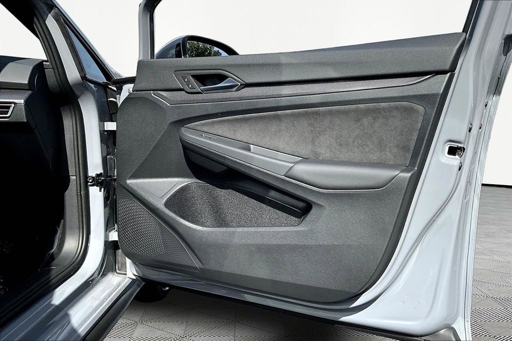 New 2026 Volkswagen GTI SE image 27