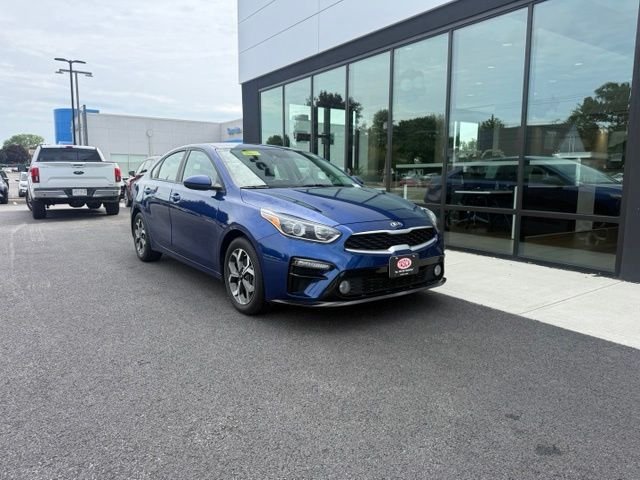 Used 2020 Kia Forte LXS FWD image 1