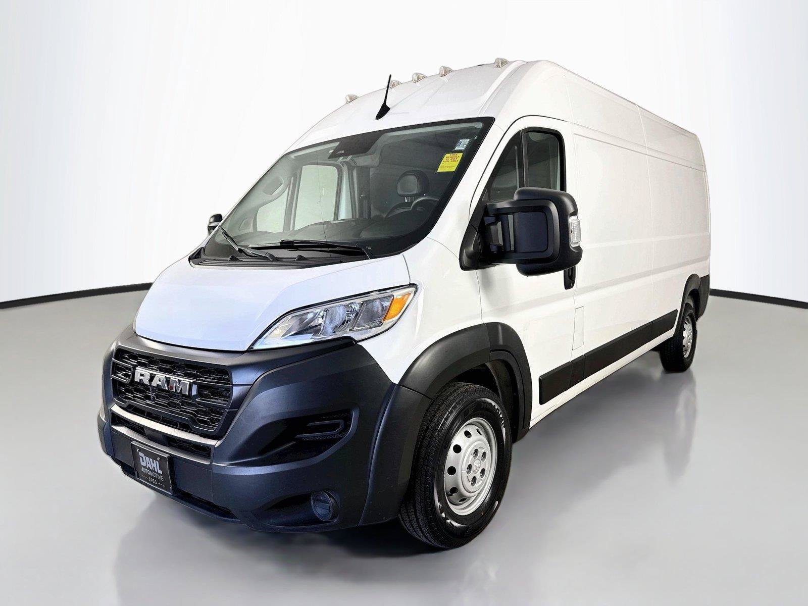 Used 2023 RAM ProMaster 2500 FWD image 4