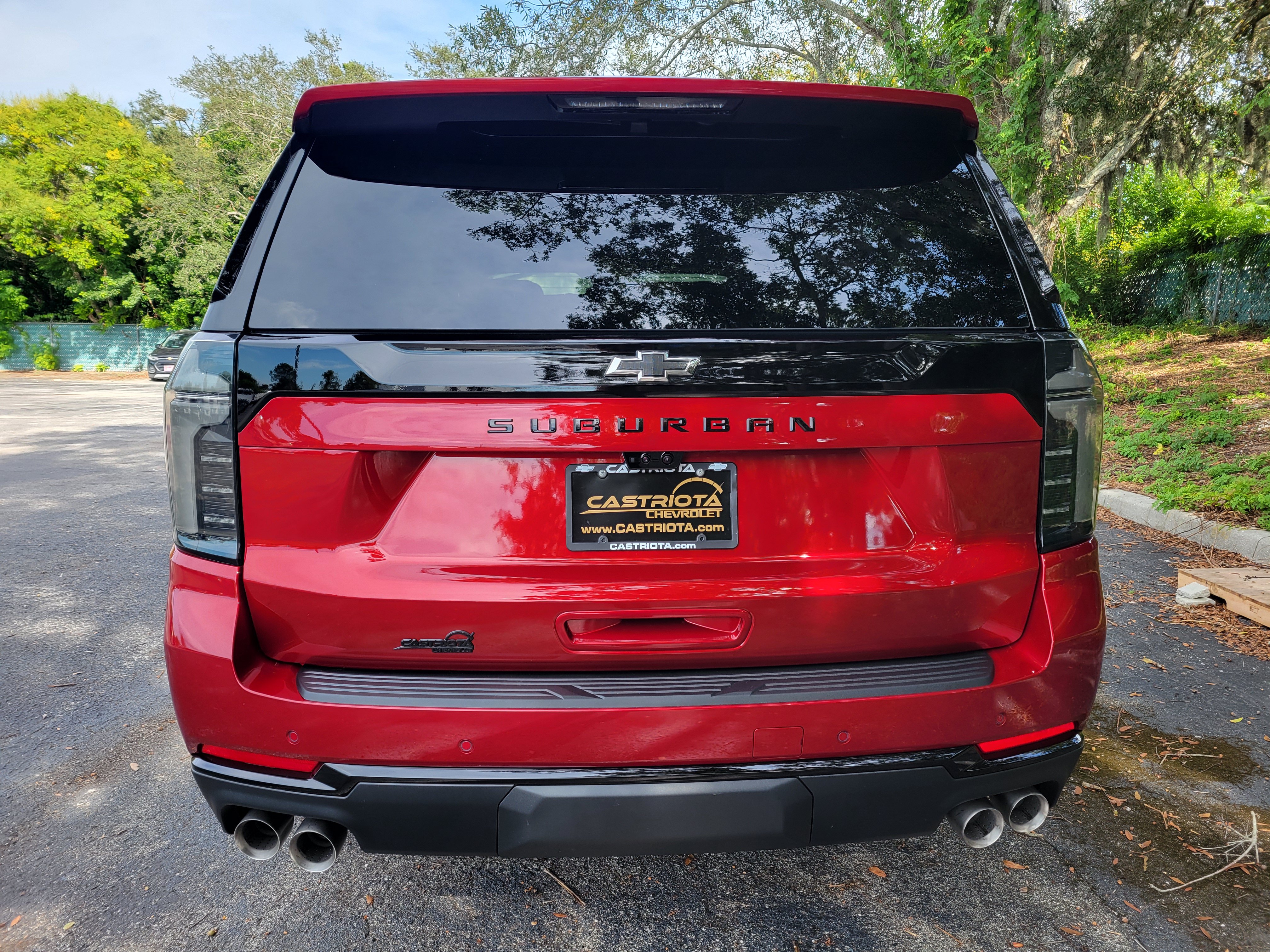 New 2026 Chevrolet Suburban Z71 w/ Z71 Off-Road Package AWD/4WD image 6