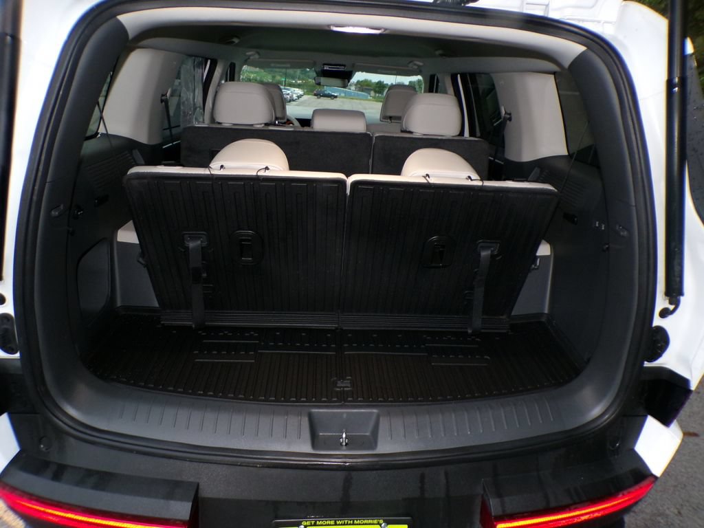 Certified 2024 Hyundai Santa Fe SEL FWD image 18