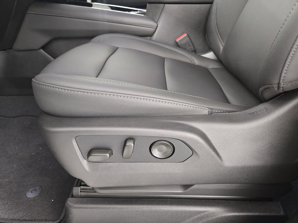 New 2026 Chevrolet Tahoe LT w/ Comfort Package RWD image 25