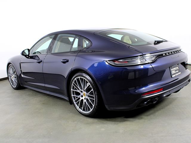 Certified 2023 Porsche Panamera 4 Platinum Edition image 3