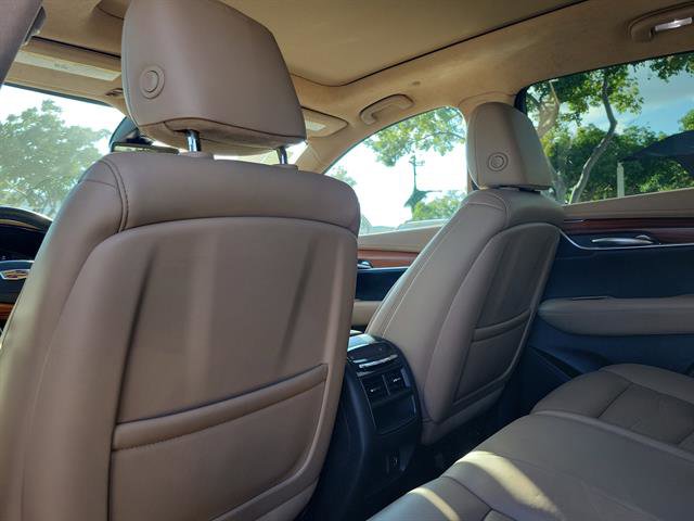 Used 2019 Cadillac XT5 Platinum image 51