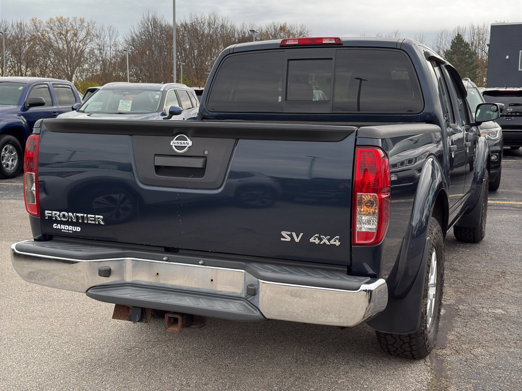 Used 2019 Nissan Frontier SV image 5