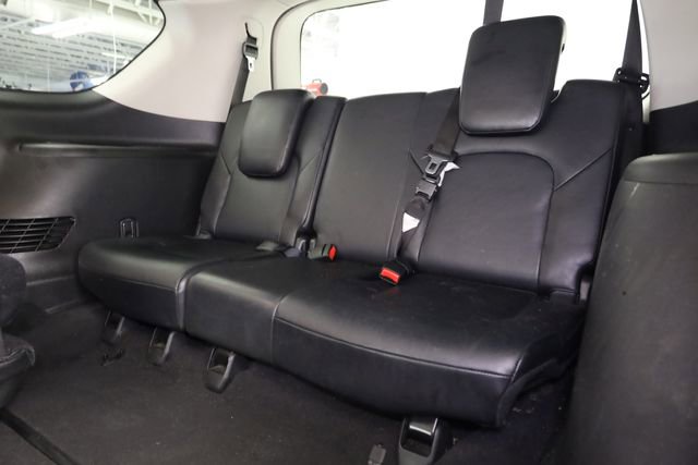 Used 2016 INFINITI QX80 4WD w/ 22" Wheel Package image 33