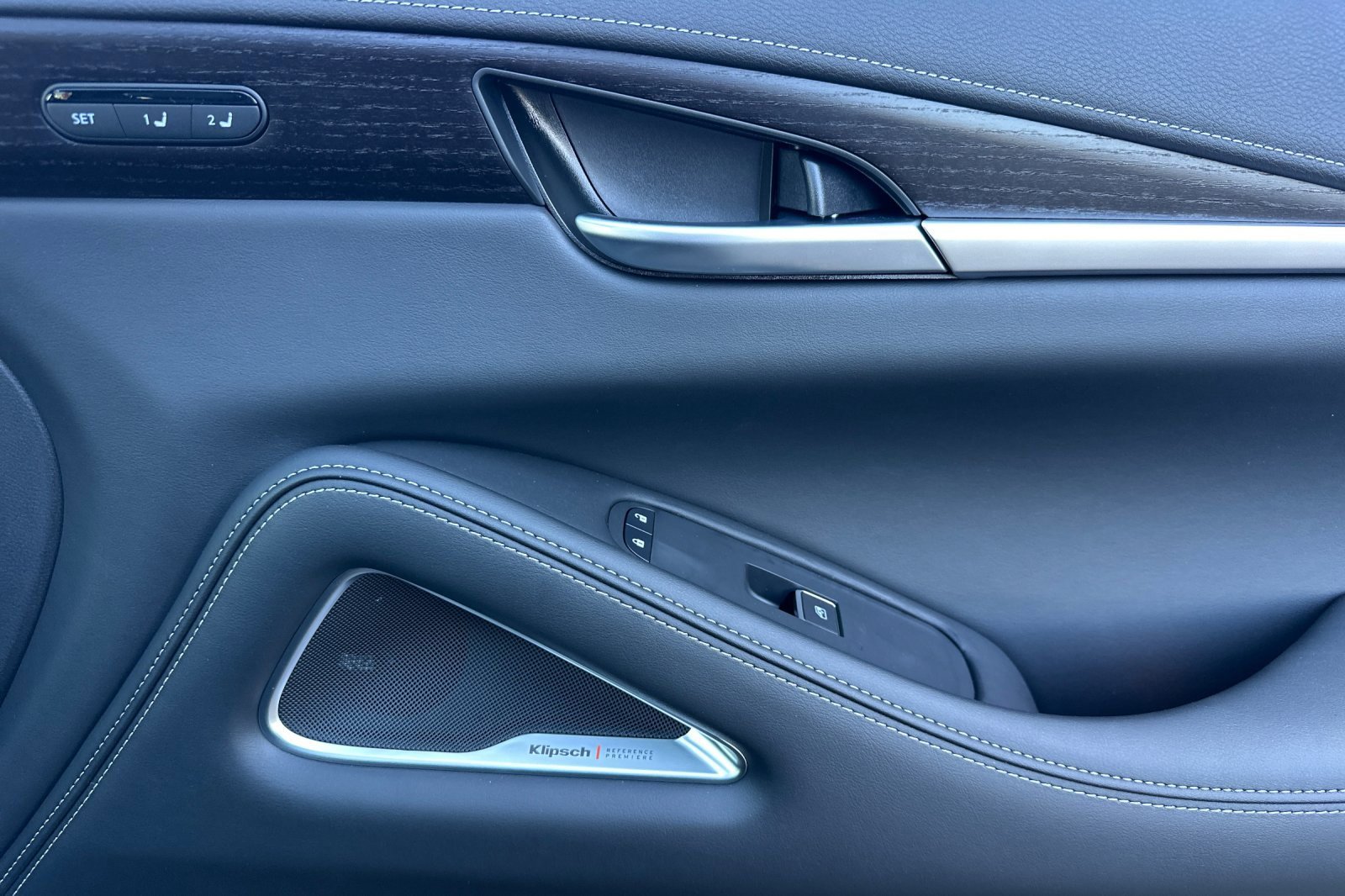 New 2026 INFINITI QX60 Autograph w/ Dark Cargo Package image 20