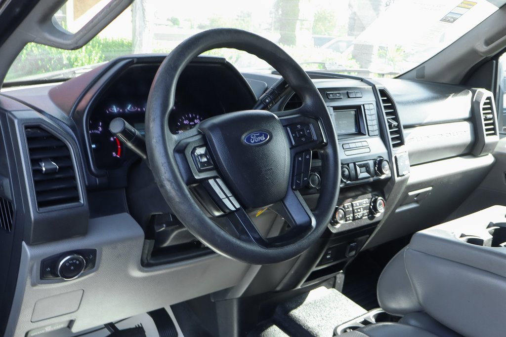 Used 2019 Ford F250 XL w/ Power Equipment Group image 19