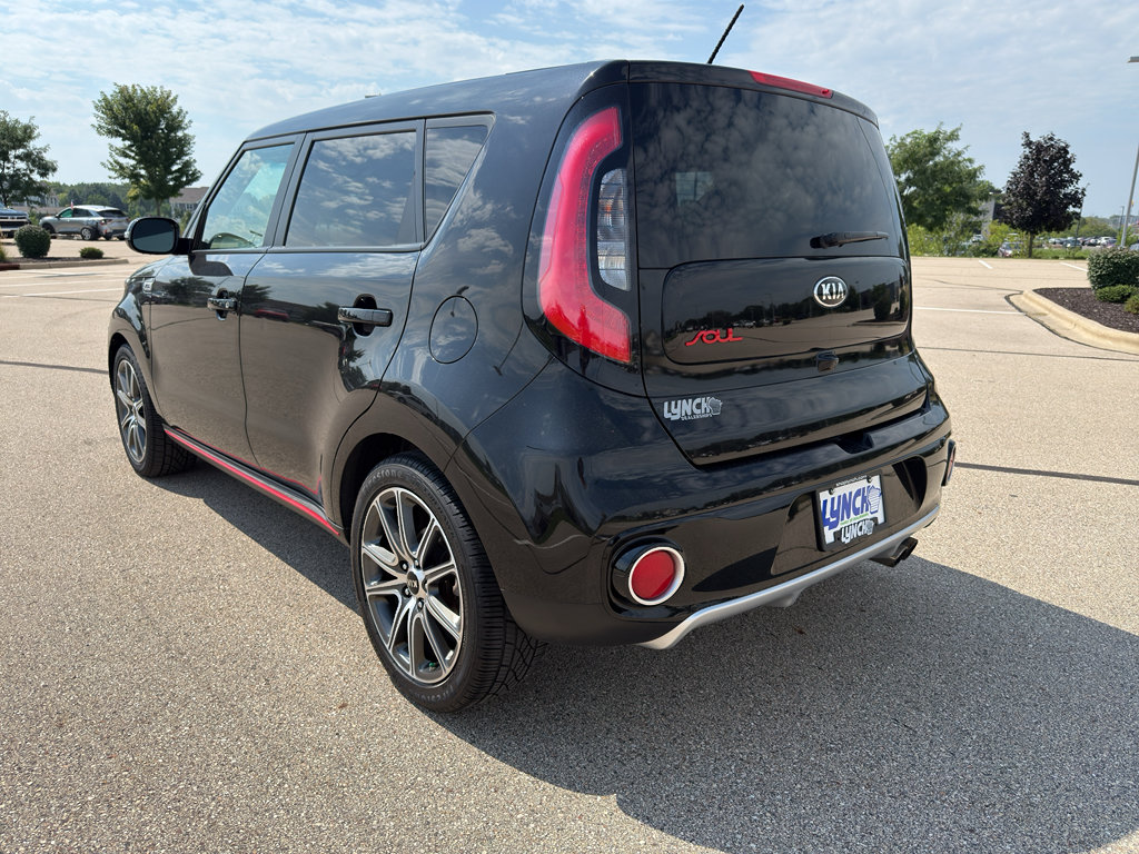 Used 2018 Kia Soul ! w/ Tech Package FWD image 3