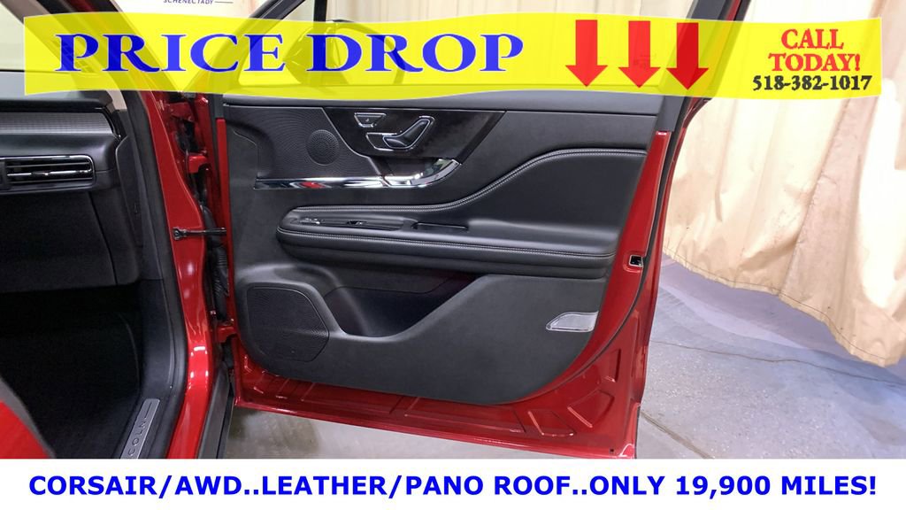 Used 2023 Lincoln Corsair AWD w/ Equipment Group 101A image 11